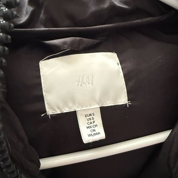 H&M Puffer Jacket - Picture 4 of 5